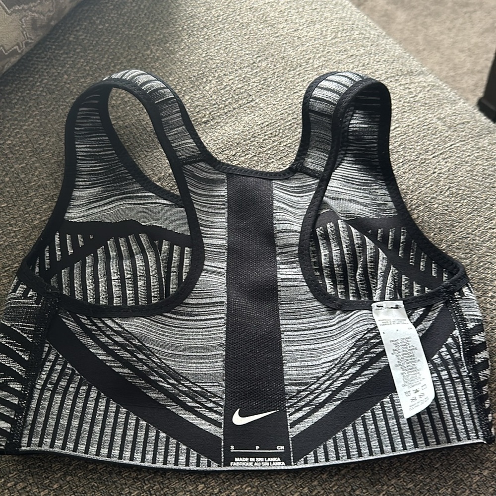 Nike FE/NOM Flyknit High-Support Non-Padded Sports Bra Size Small S - Picture 3 of 4